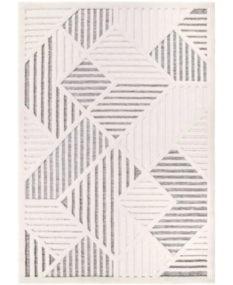 Closeout Crochet Indoor Outdoor Glass House Area Rug