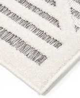 Closeout Crochet Indoor Outdoor Glass House Area Rug