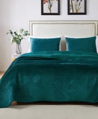 Greenland Home Fashions Riviera Velvet Finely Stitched Quilt Set