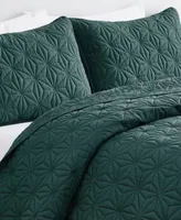 Vcny Home Kaleidoscope Quilt Set