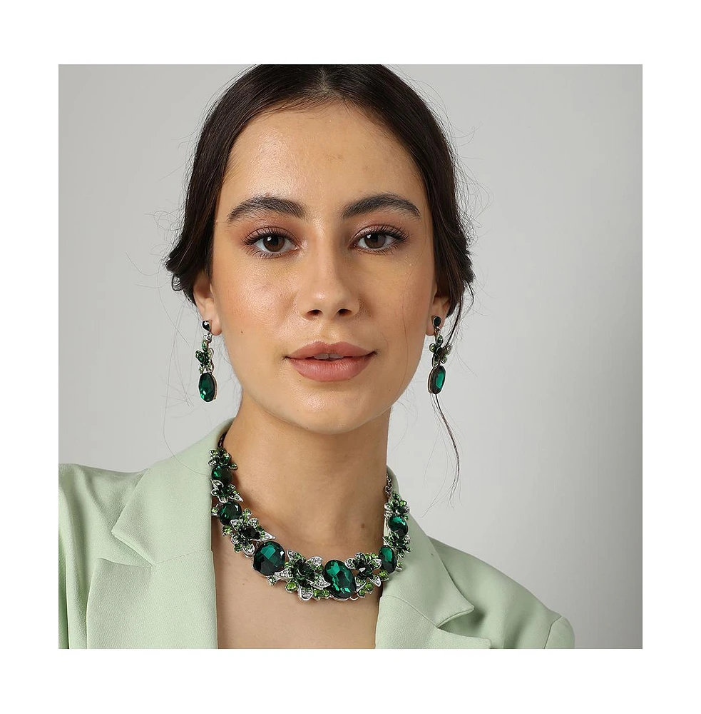 Sohi Women's Green Maxi Stone Necklace And Earrings (Set Of 2)