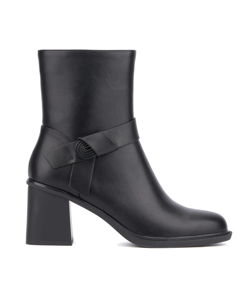 Women's Melinda Block Heel Ankle Boot