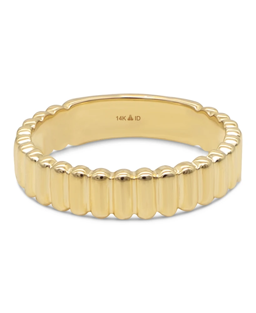 Devata Ribbed Band Ring in 14K Gold, Size 7, approx. 2.7 grams