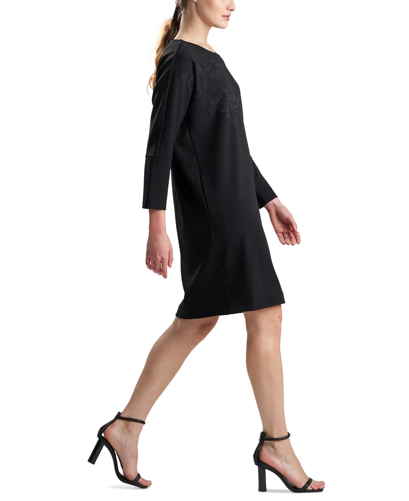 Natori Women's Round-Neck Floral Applique Shift Dress