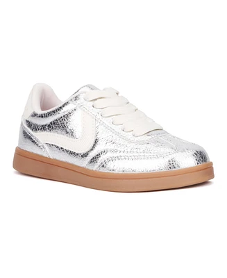 Olivia Miller Little Girls Shimmer Low Top Sneakers
