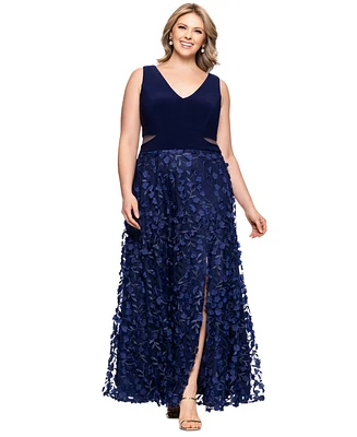 Xscape Plus 3D-Flower-Skirt Gown