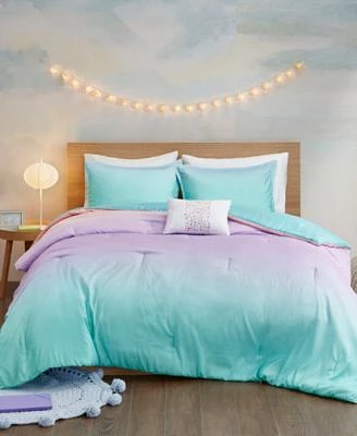 Intelligent Design Glimmer Ombre Reversible Comforter Sets