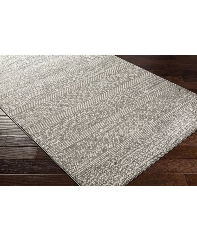 Livabliss Chester Che- 5'3" x 7'3" Area Rug