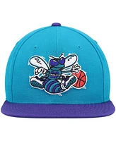 Men's Mitchell & Ness Teal and Purple Charlotte Hornets Hardwood Classics Team Two-Tone 2.0 Snapback Hat