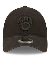 Men's New Era Milwaukee Brewers Black on Black Core Classic 2.0 9TWENTY Adjustable Hat