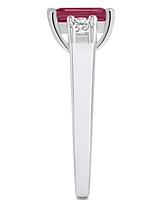 Macy's Garnet and Diamond Ring (2 ct.t.w 1/4 ct.t.w) 14K Gold