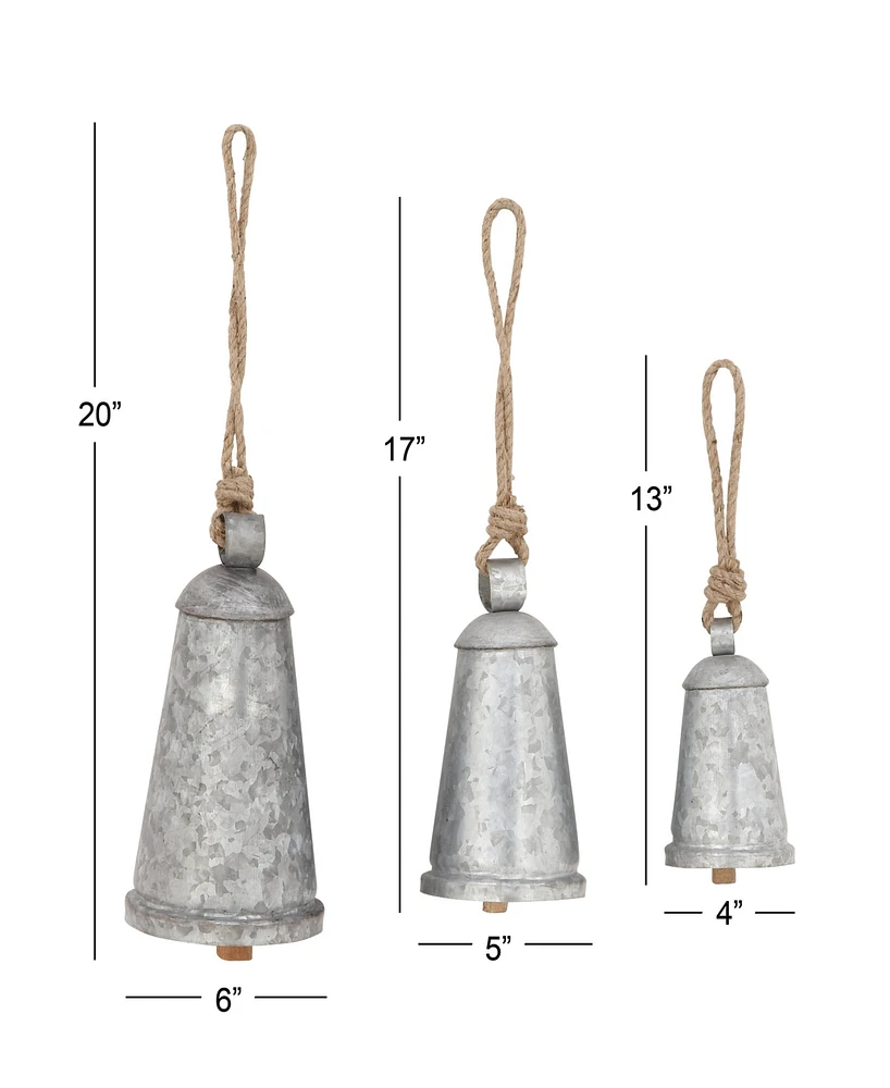 Rosemary Lane Black Metal Bohemian Decorative Cow Bell with Jute Hanging Rope Set 3 Pieces
