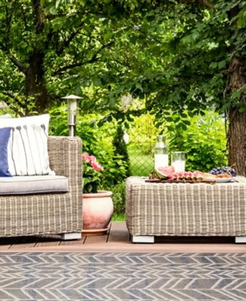Liora Manne Cove Chevron Area Rug