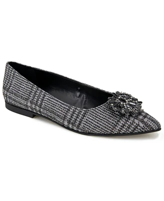 Kenneth Cole New York Women's Gaya Starburst Flats