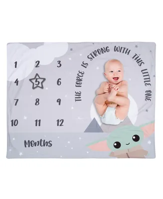 Lambs & Ivy Star Wars The Child/Grogu/Baby Yoda Fleece Milestone Blanket w/ Star