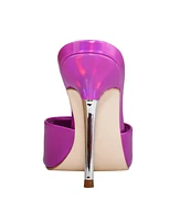 Guess Women's Molle Slip-on Heeled Mule Fashion Dress Sandals
