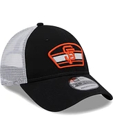 Men's New Era Black, White San Francisco Giants Logo Patch 9FORTY Trucker Snapback Hat