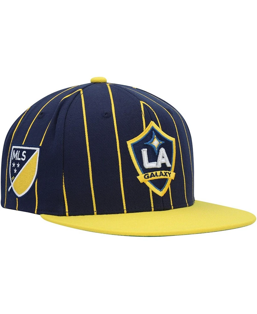 Men's Mitchell & Ness Navy La Galaxy Team Pin Snapback Hat