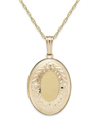 Engraved Oval Locket in 14k Gold