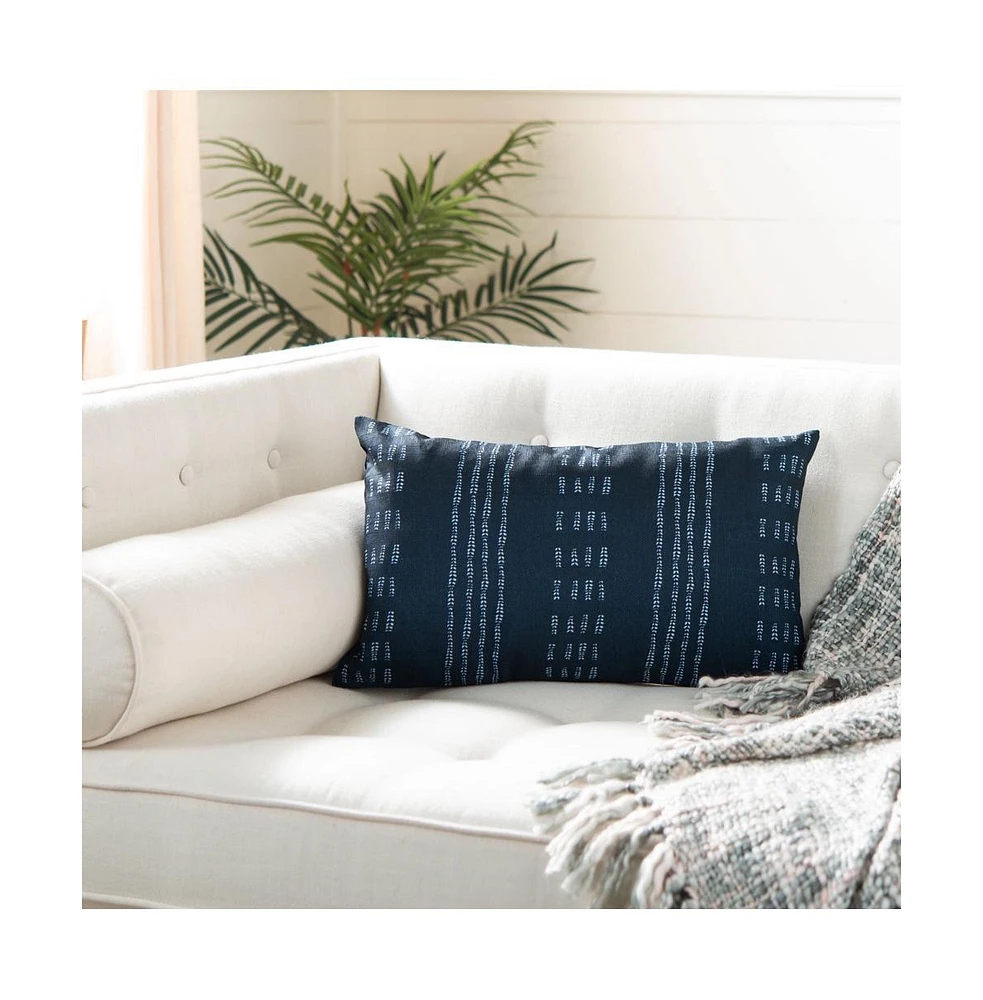 Safavieh Madelyn 12" x 20" Pillow