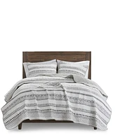 Madison Park Fraser Reversible Printed Microfiber Seersucker 3-Pc. Quilt Set