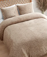 Jessica Simpson Plush Leopard 3-Pc. Comforter Set