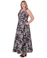 Eliza J Plus Metallic-Threaded Floral-Print Ball Gown