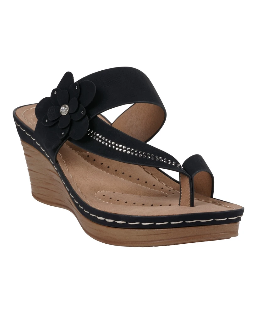 Gc Shoes Women's Taryn Floral Wedge Sandals
