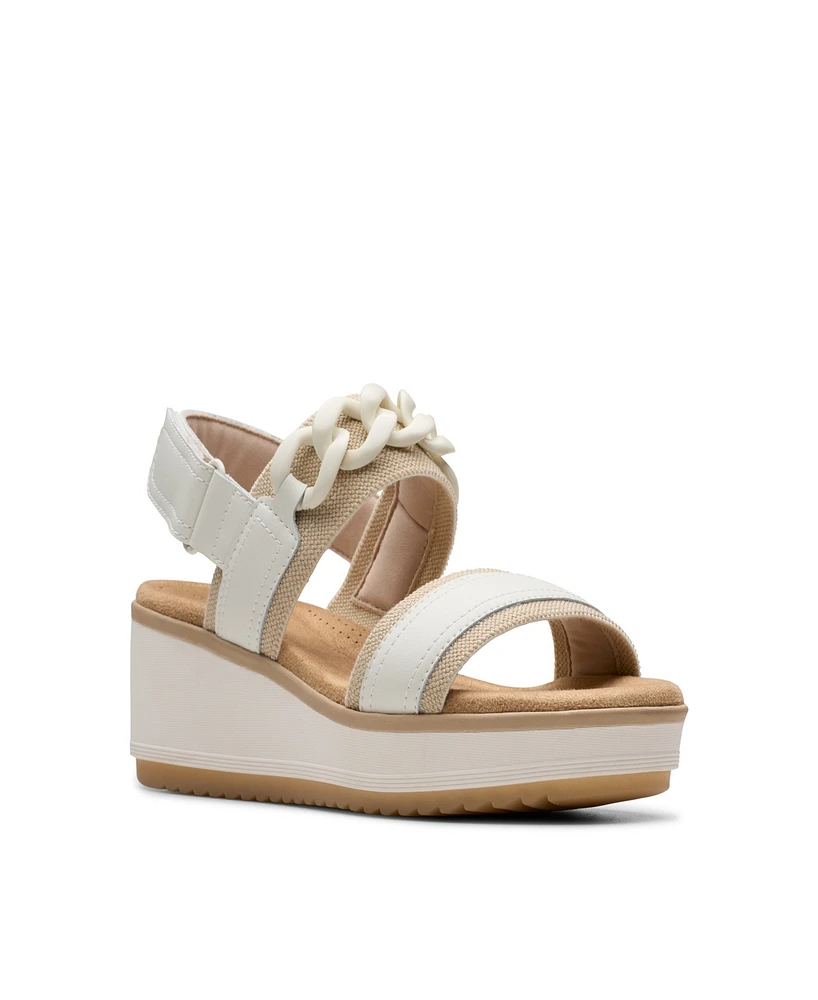 Clarks Collection Women's Wrenly Eve Wedge Sandals