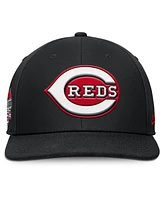 Nike Men's Black Cincinnati Reds Pro Performance Snapback Hat