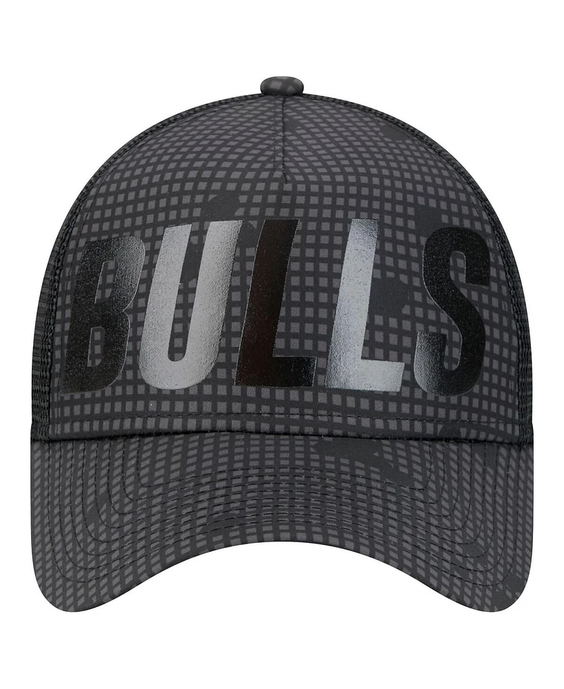 New Era Men's Black Chicago Bulls Midnight Ink Tonal A-Frame Trucker 9FORTY Adjustable Hat