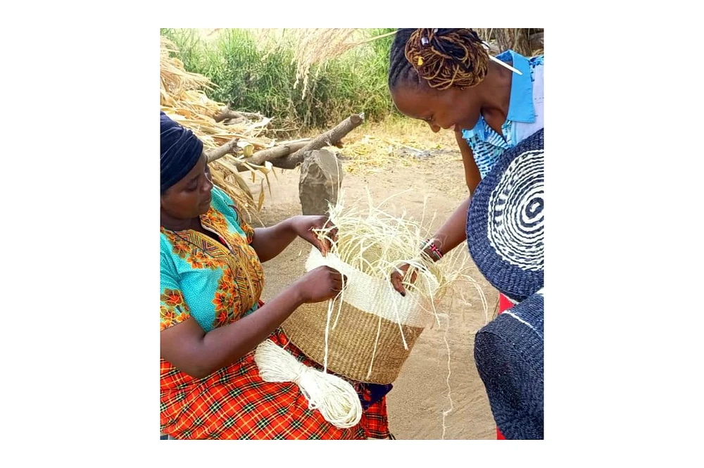 Rain and Peace Nourishment Handmade Sisal Straw Basket Bag