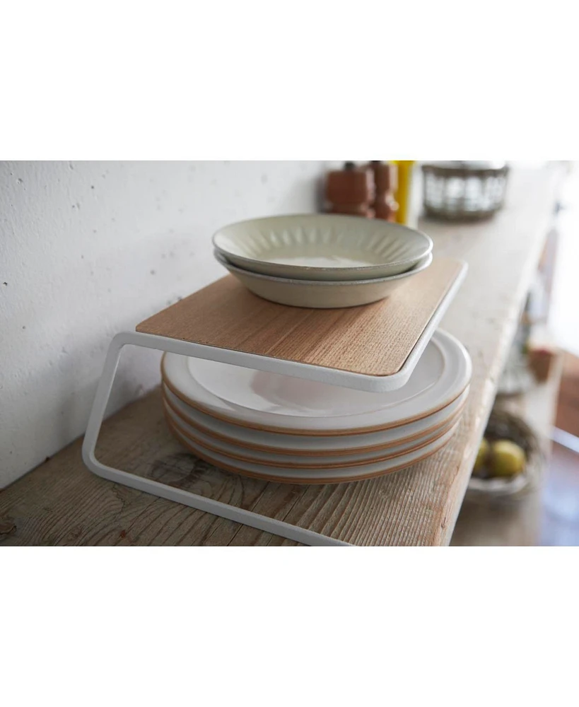 Tosca Dish Riser