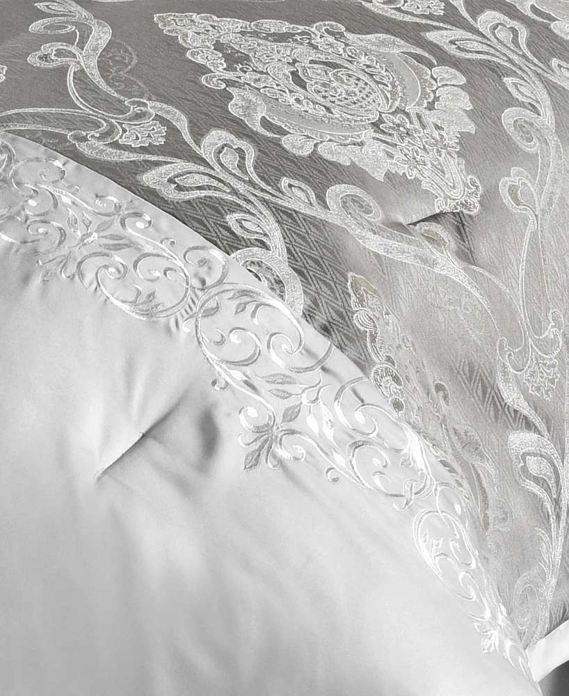 Riverbrook Home Kacee 12-Pc. Comforter Set