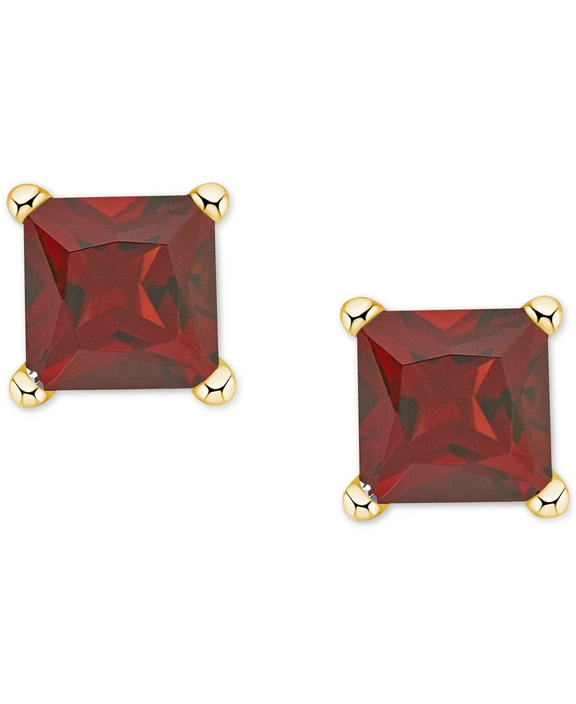 Garnet Square Stud Earrings (1 ct. t.w.) 14k Gold