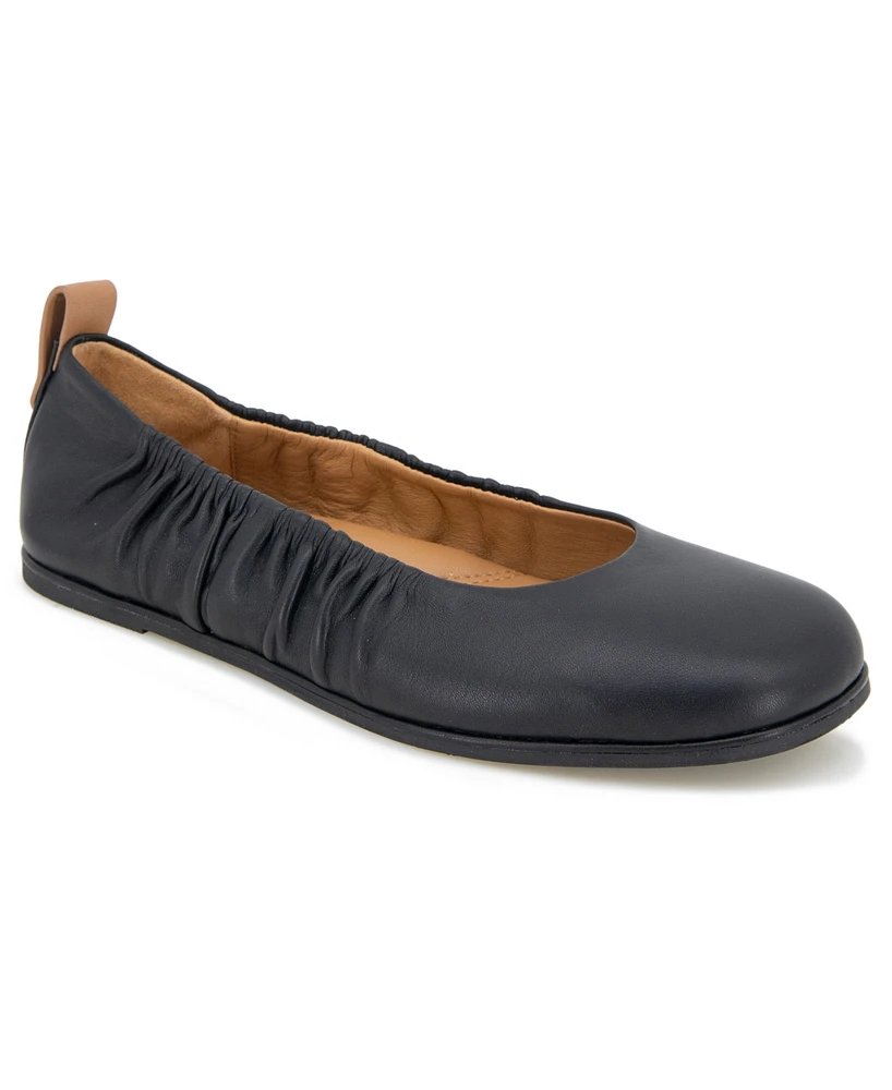 Gentle Souls Women's Mavis Ballet Flat Heel Sandal