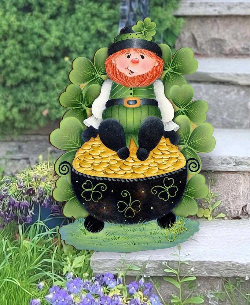 Designocracy Holiday Wooden Wall Decor Door Decor Lepricon's Pot Full of Gold J. Mills-Price