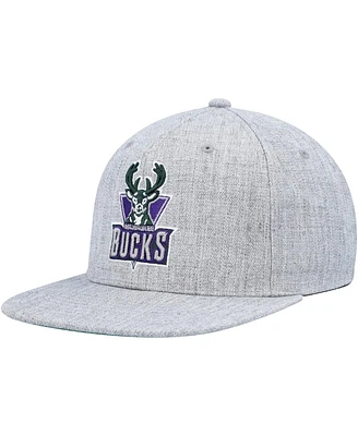 Men's Mitchell & Ness Heather Gray Milwaukee Bucks Hardwood Classics 2.0 Snapback Hat