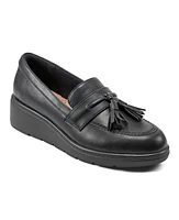 Easy Spirit Women's Tracen Slip-On Wedge Loafers