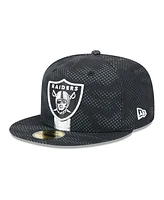 New Era Men's Black Las Vegas Raiders 2024 Sideline 59FIFTY Fitted Hat