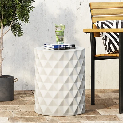 Geometric Concrete Side Table: Lightweight, Sturdy, No Assembly