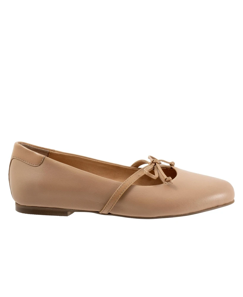 Trotters Carissa Flat