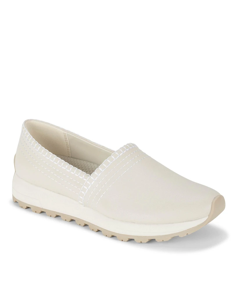 Baretraps Women's Gennie Slip On Flats