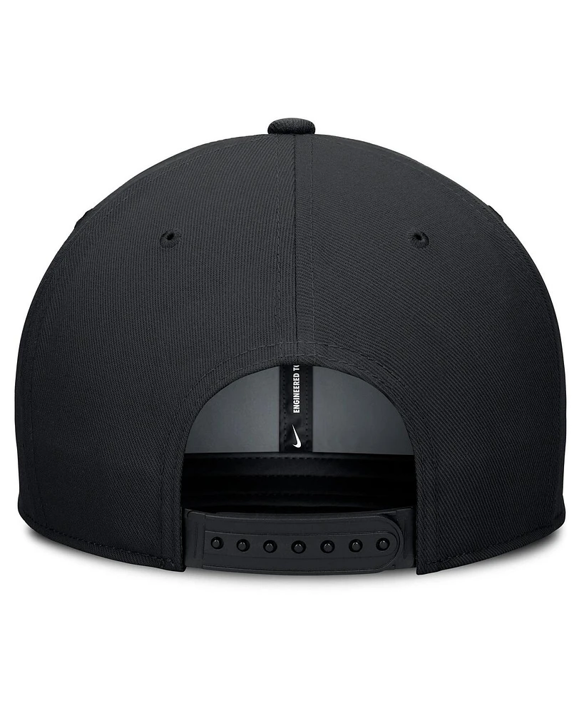 Nike Men's Black San Francisco Giants Pro Performance Snapback Hat