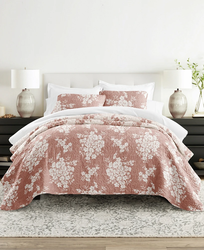 ienjoy Home Distressed Bouquet Reversible 3-Pc. Quilt Set