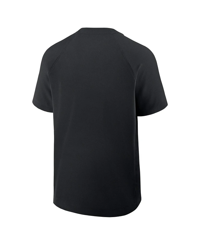 Nike Men's Black San Francisco Giants Authentic Collection Raglan Short Sleeve Windshirt