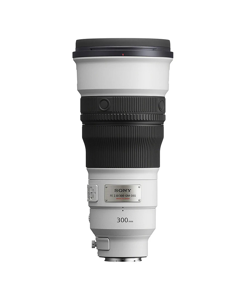 Sony Fe 300mm f/2.8 Gm Oss Lens, Bundle with Lens Wrap, Lens Pen Lens Cleaner, Rain Cover, Lens Cap Tether and Cleaning Cloth