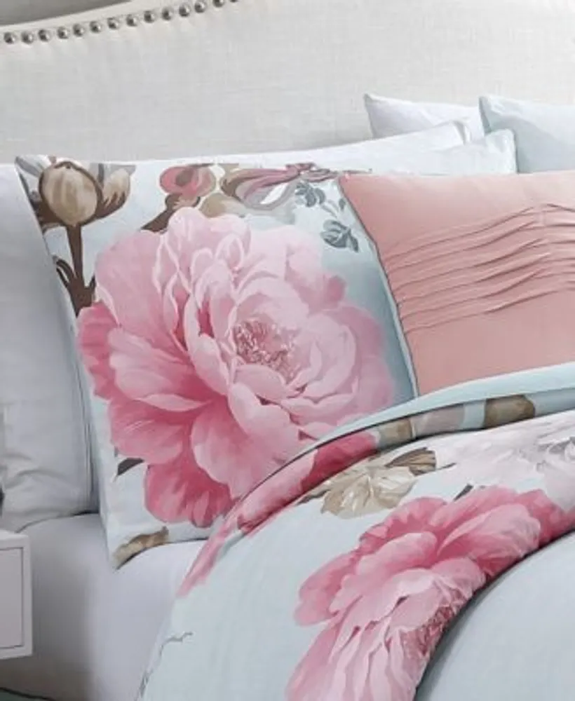 Riverbrook Home Ridgely 7 Pc. Comforter Sets