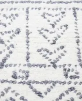 Closeout! Bashian Veneto CL208 3' 6" x 5' 6" Area Rug