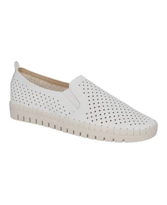 Easy Street Women's Fresh Slip On Sneakers